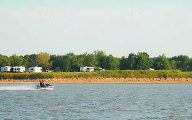 Honey Creek Resort State Park